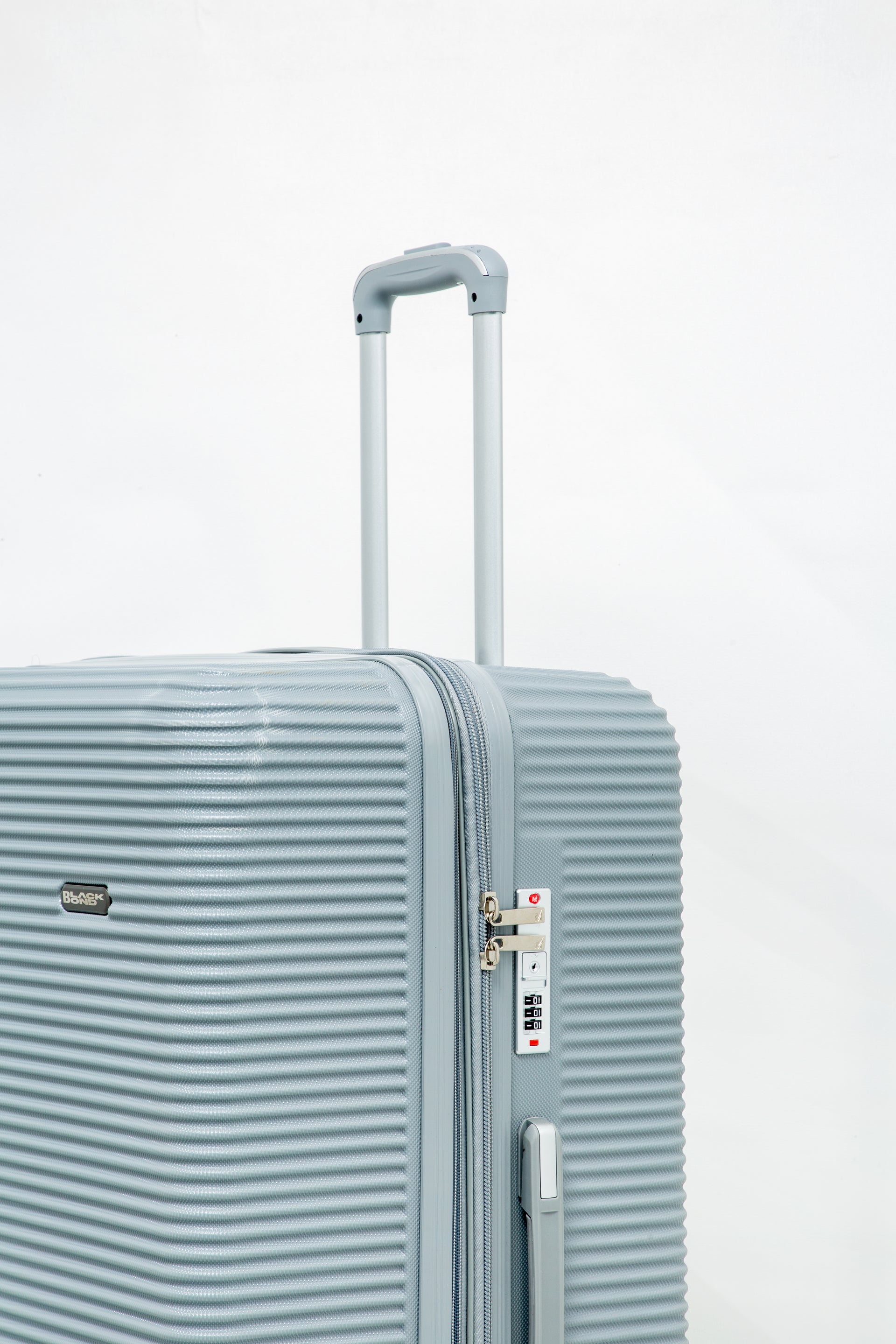 32" BLACK BOND HARDSHEL ABS  Expandable Luggage – Spinner Wheels